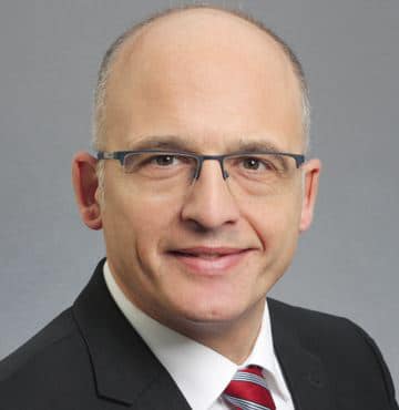 Dr Ullrich Speer